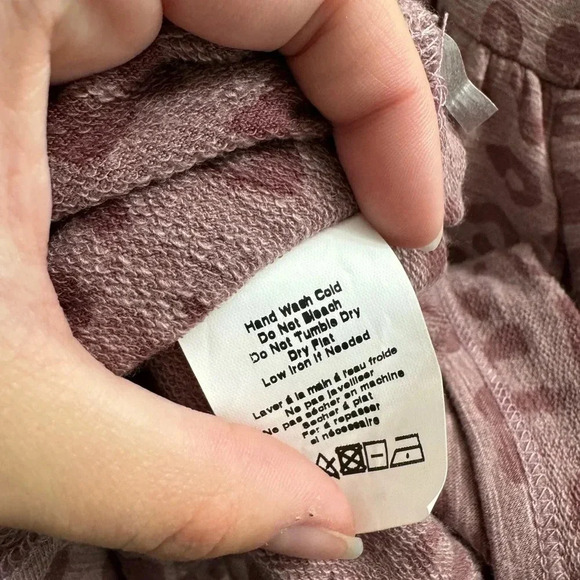 Lush boutique pink leopard midi dress with pockets - Picture 6 of 9